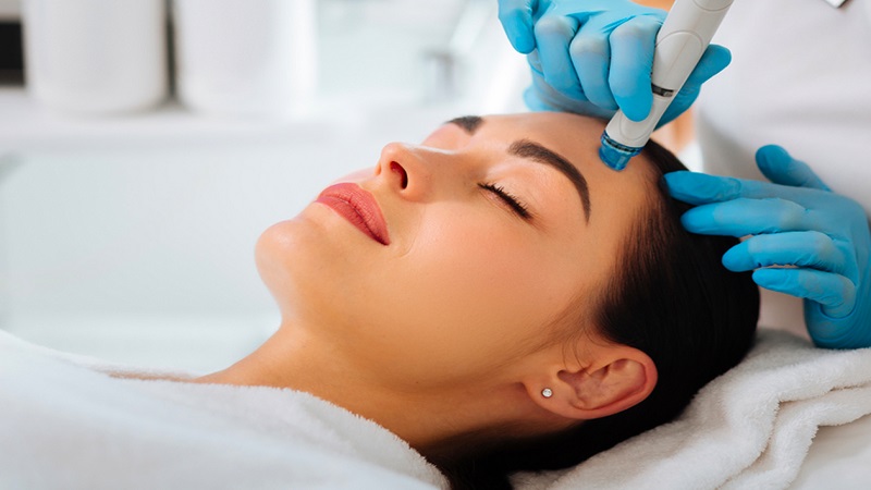 متخصص طب سوزنی اصفهان هیدروفیشیال