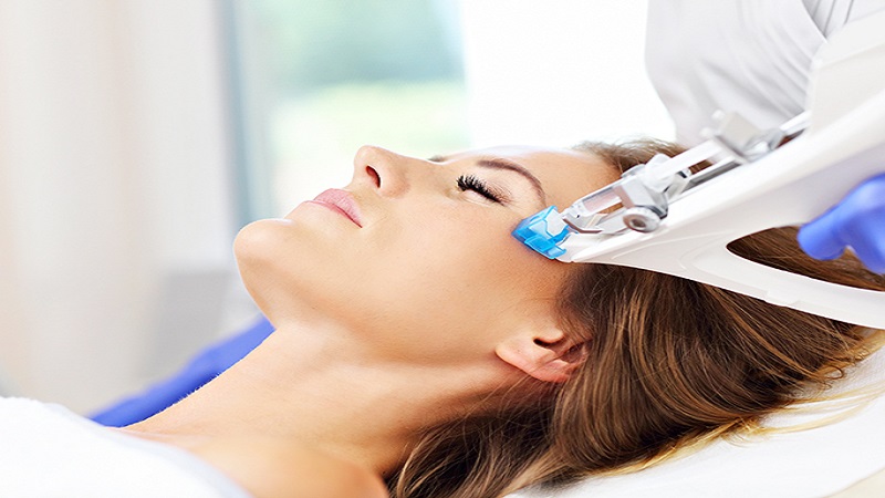 متخصص طب سوزنی اصفهان | فرآیند درمان کربوکسی تراپی