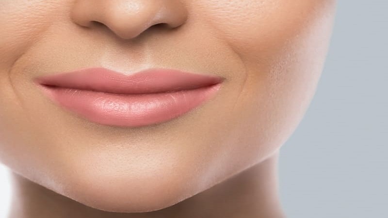 لیفت صورت با نخ اصفهان | خط خنده را چگونه درمان کنیم ؟