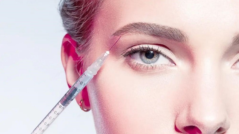 تزریق ژل و بوتاکس اصفهان | دانستنی های لیفت ابرو با تزریق بوتاکس
