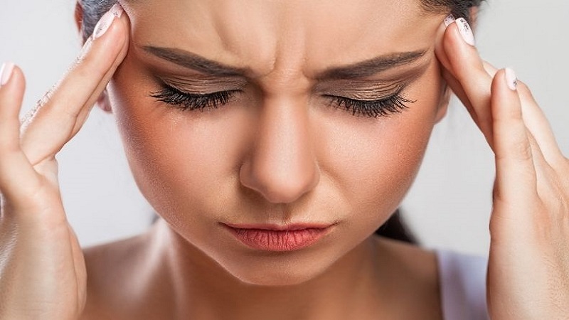 کاشت نخ لاغری اصفهان| درمان عارضه میگرن با تزریق بوتاکس