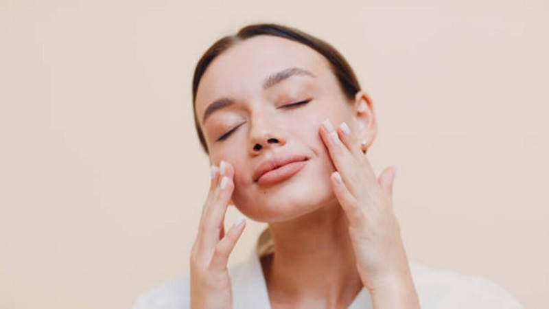 کاشت نخ لاغری اصفهان | حفظ سلامت پوست با 5 روش .